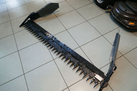 [3600-6960006-5.jpg]