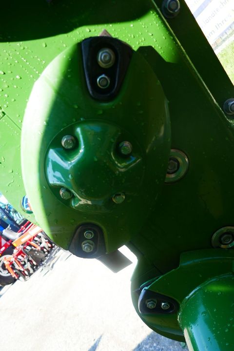 [3600-6975116-8.jpg]