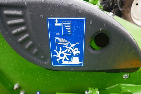[3600-7047856-9.jpg]