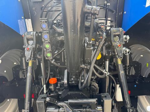 [3600-7076413-11.jpg]