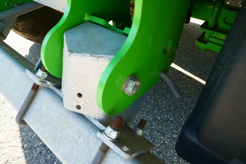 [3600-7107076-11.jpg]