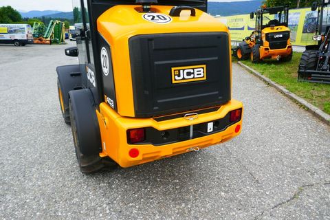 [3600-7150740-12.jpg]