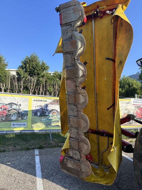 [3600-7387575-7.jpg]