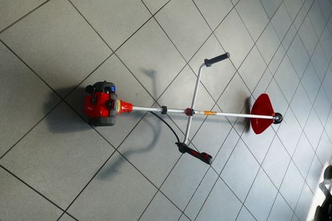 [3600-7395593-6.jpg]