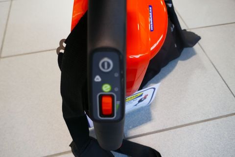 [3600-7513689-6.jpg]