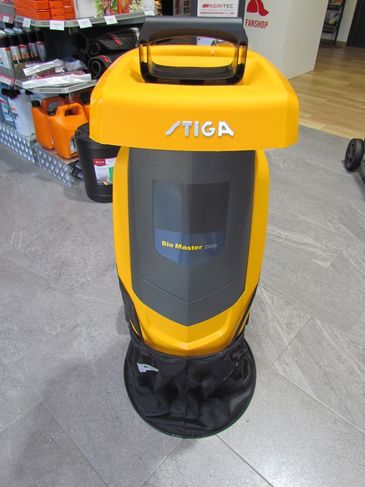 [3886-3203351-0_1.jpg]