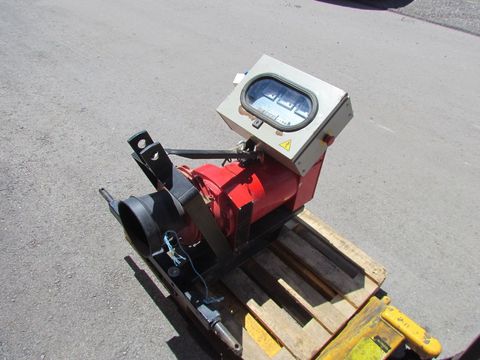 [3886-4320305-0.jpg]