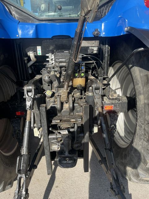 [3886-6386242-4.jpg]