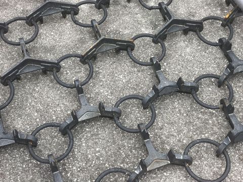 [3944-4085360-6.jpg]