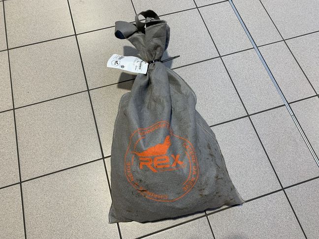 [3944-6430044-0_1.jpg]