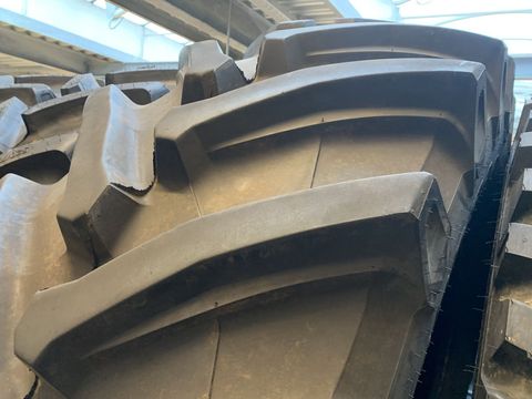 [3944-6499651-6.jpg]