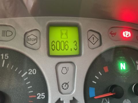 [3944-6526086-17.jpg]