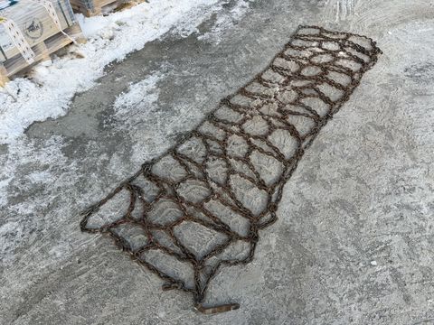 [3944-6660552-12.jpg]