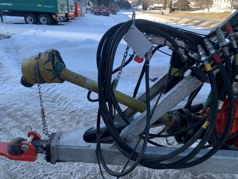 [3944-6664195-16.jpg]