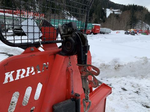 [3944-6681796-9.jpg]