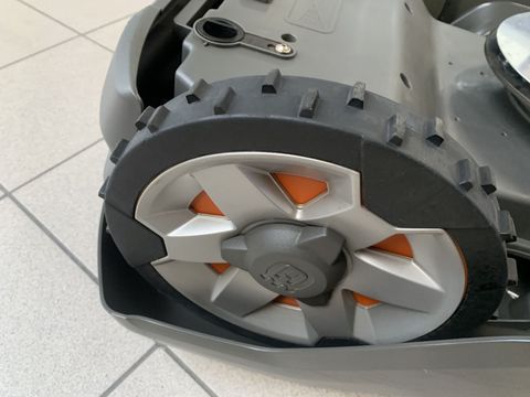 [3944-6746229-12.jpg]