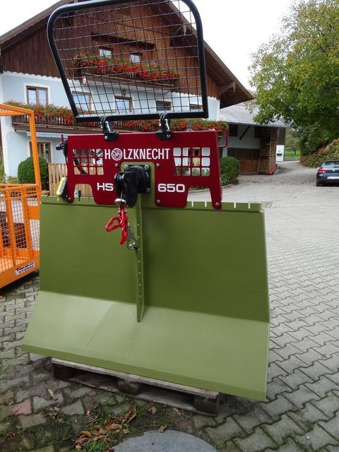 [4079-2257722-0.jpg]