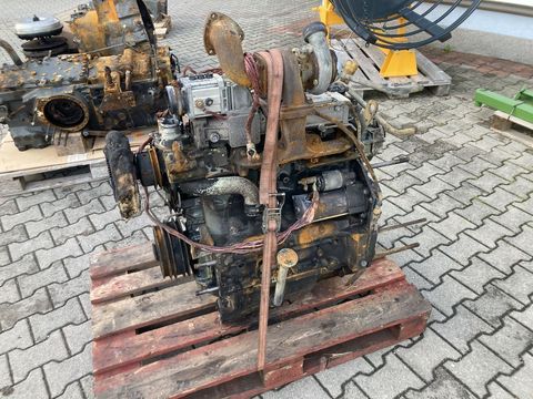 [4079-3968379-10.jpg]