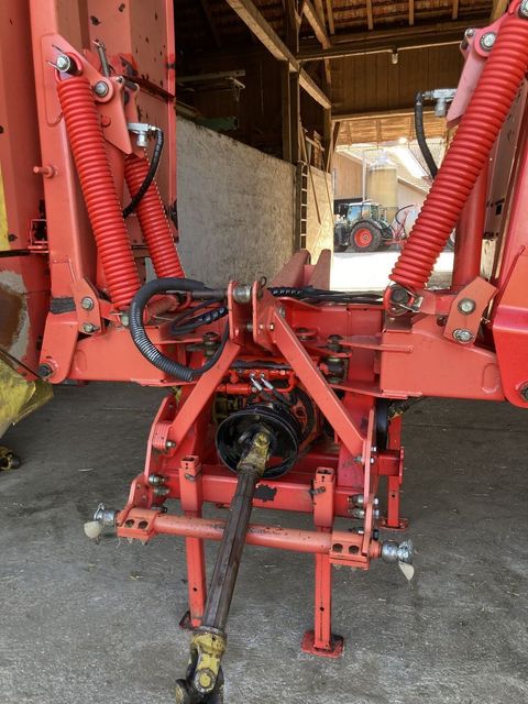 [4079-4664402-5.jpg]