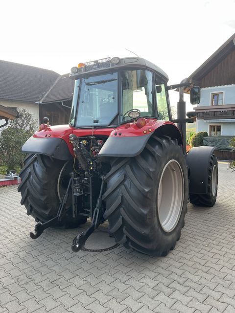 [4079-6395428-5.jpg]