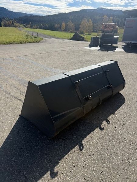 [4750-6402991-4.jpg]