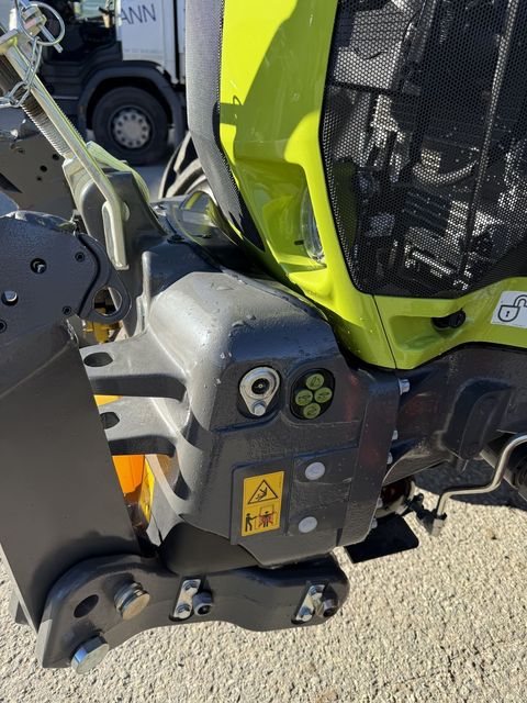 [4750-6406390-21.jpg]