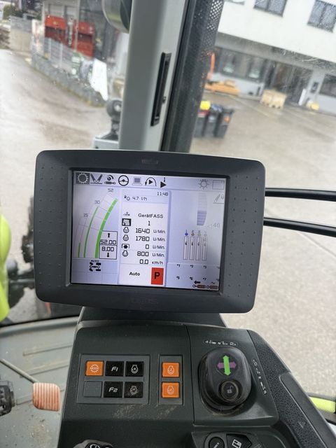 [4750-6542839-14.jpg]