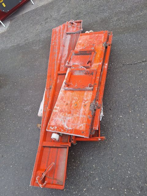 [6029-6597807-3.jpg]