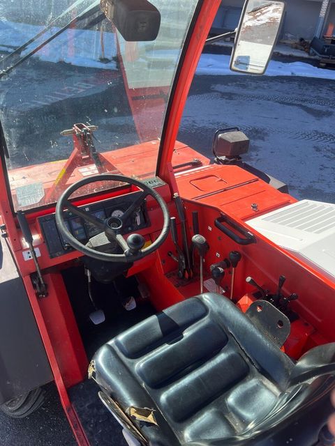 [6032-6773586-2.jpg]