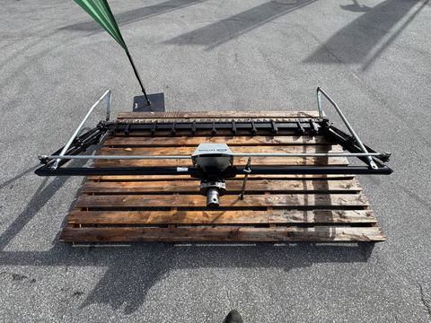 [6034-6359937-5.jpg]