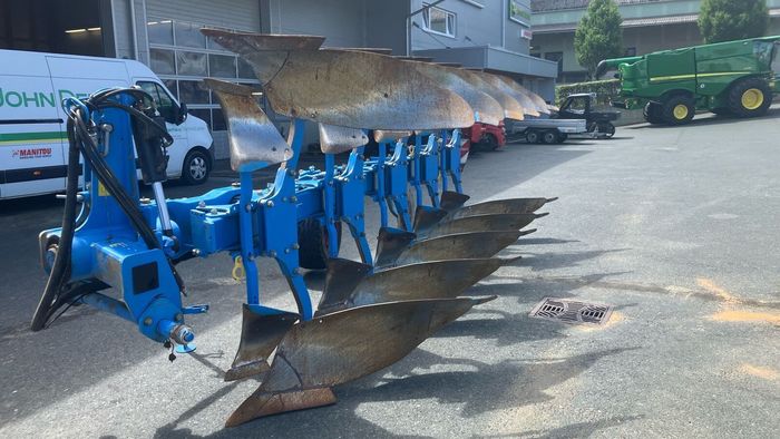 [6194-6827893-0_1.jpg]