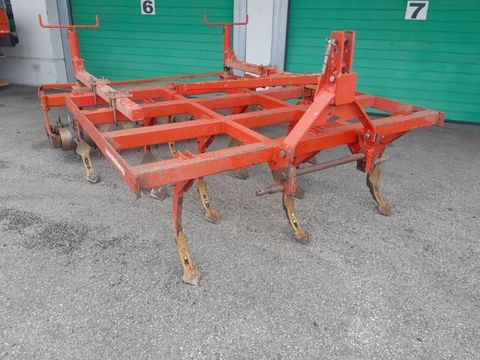 [6732-6765915-3.jpg]