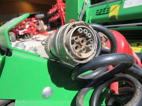 [6732-6903289-12.jpg]