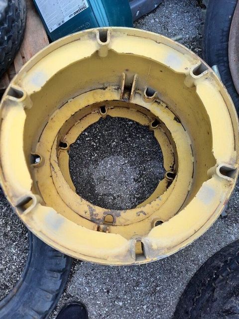 [6734-3587184-1.jpg]