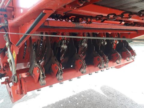 [6734-3887893-6.jpg]