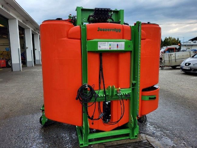 [6734-6256056-0_1.jpg]