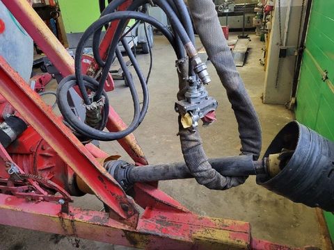 [6734-6678861-6.jpg]