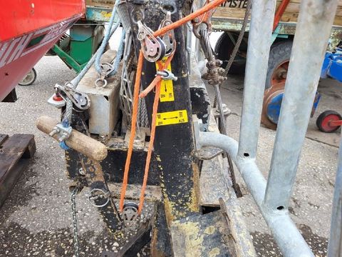 [6734-6765918-2.jpg]