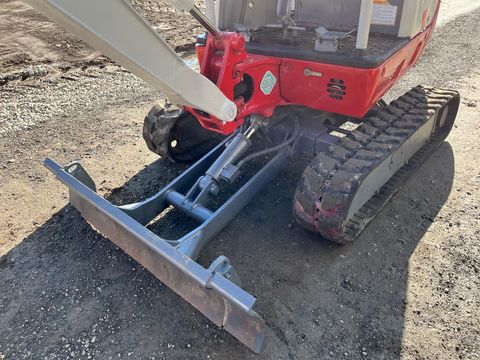 [6877-6469896-9.jpg]