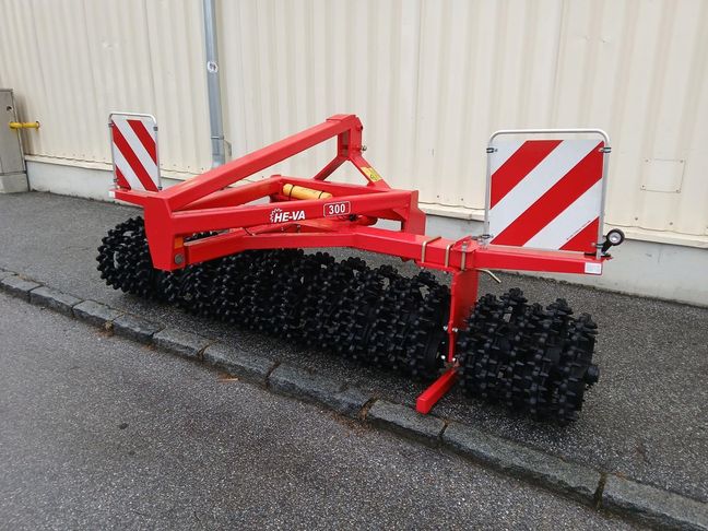 [6877-6506256-0_1.jpg]