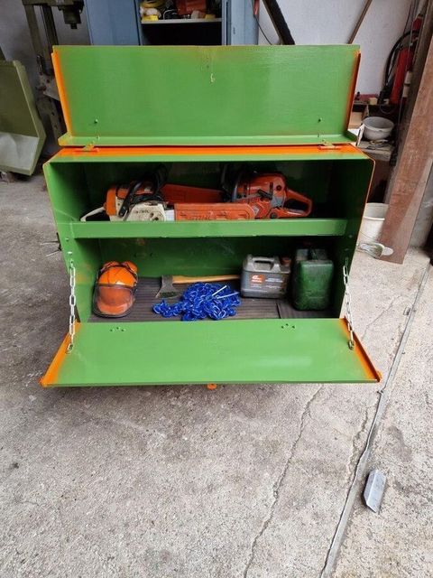 [7455-3439145-0.jpg]