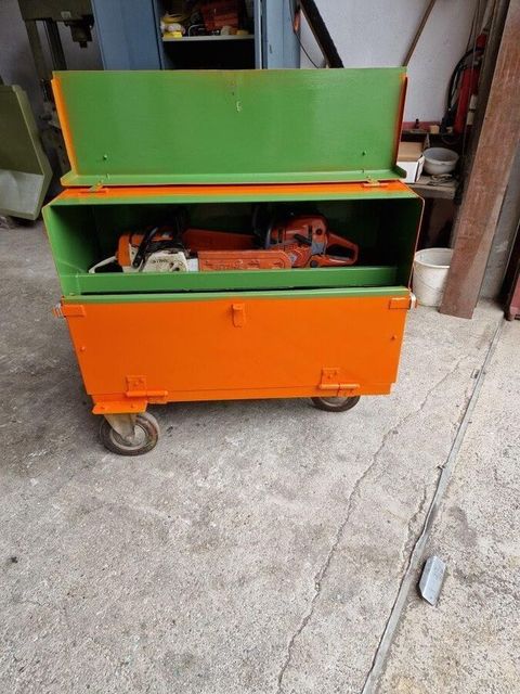 [7455-3439145-2.jpg]