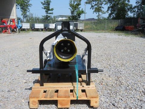 [7455-4476311-2.jpg]