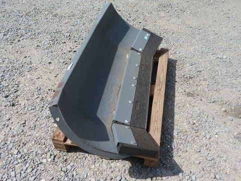 [7455-5702676-3.jpg]