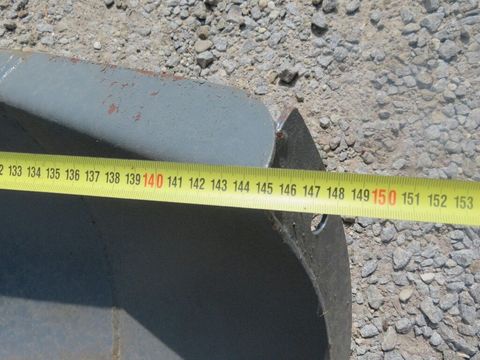 [7455-5702676-6.jpg]