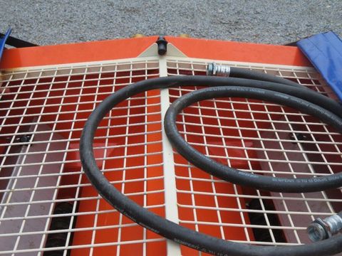 [7455-6003328-10.jpg]