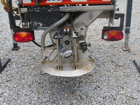 [7455-6003328-8.jpg]