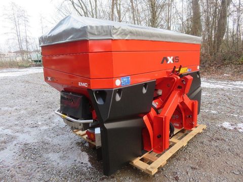 [7455-6484674-1.jpg]