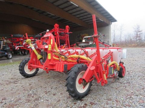 [7455-6526077-0.jpg]