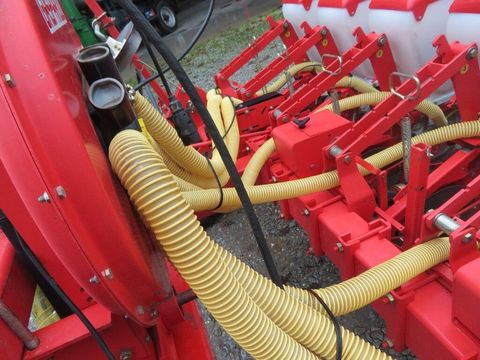 [7455-6526077-13.jpg]